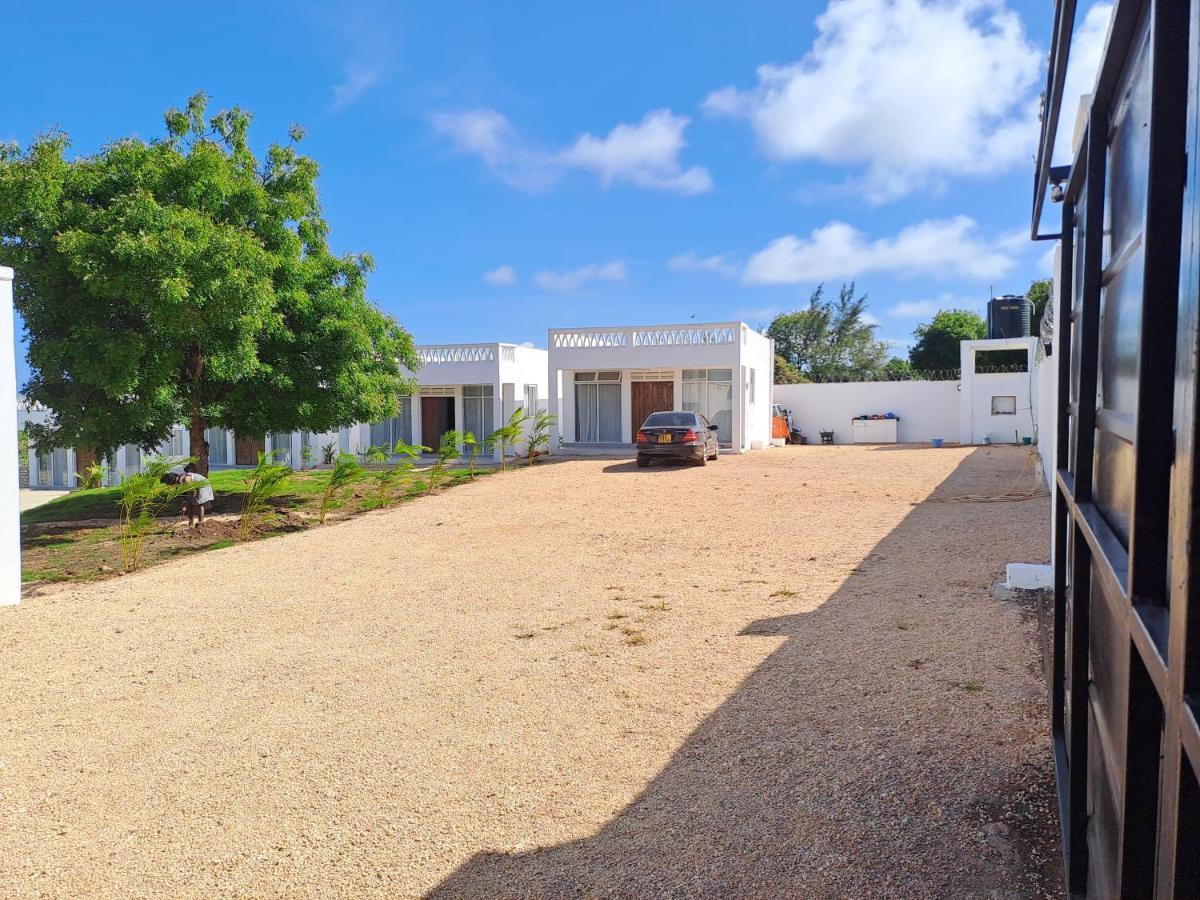 Cave Diani Holiday Apartments Диани-Бич Экстерьер фото