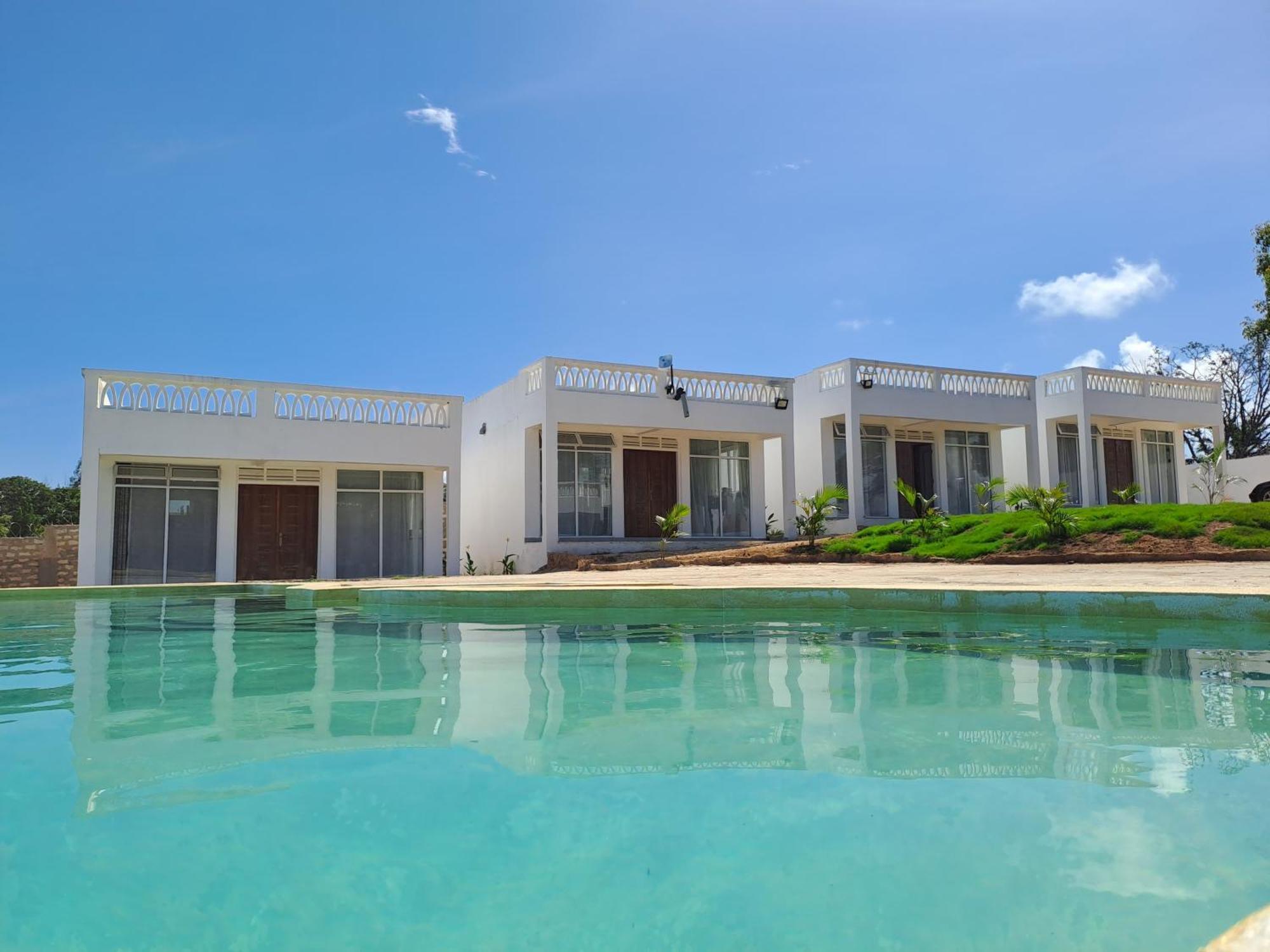 Cave Diani Holiday Apartments Диани-Бич Экстерьер фото